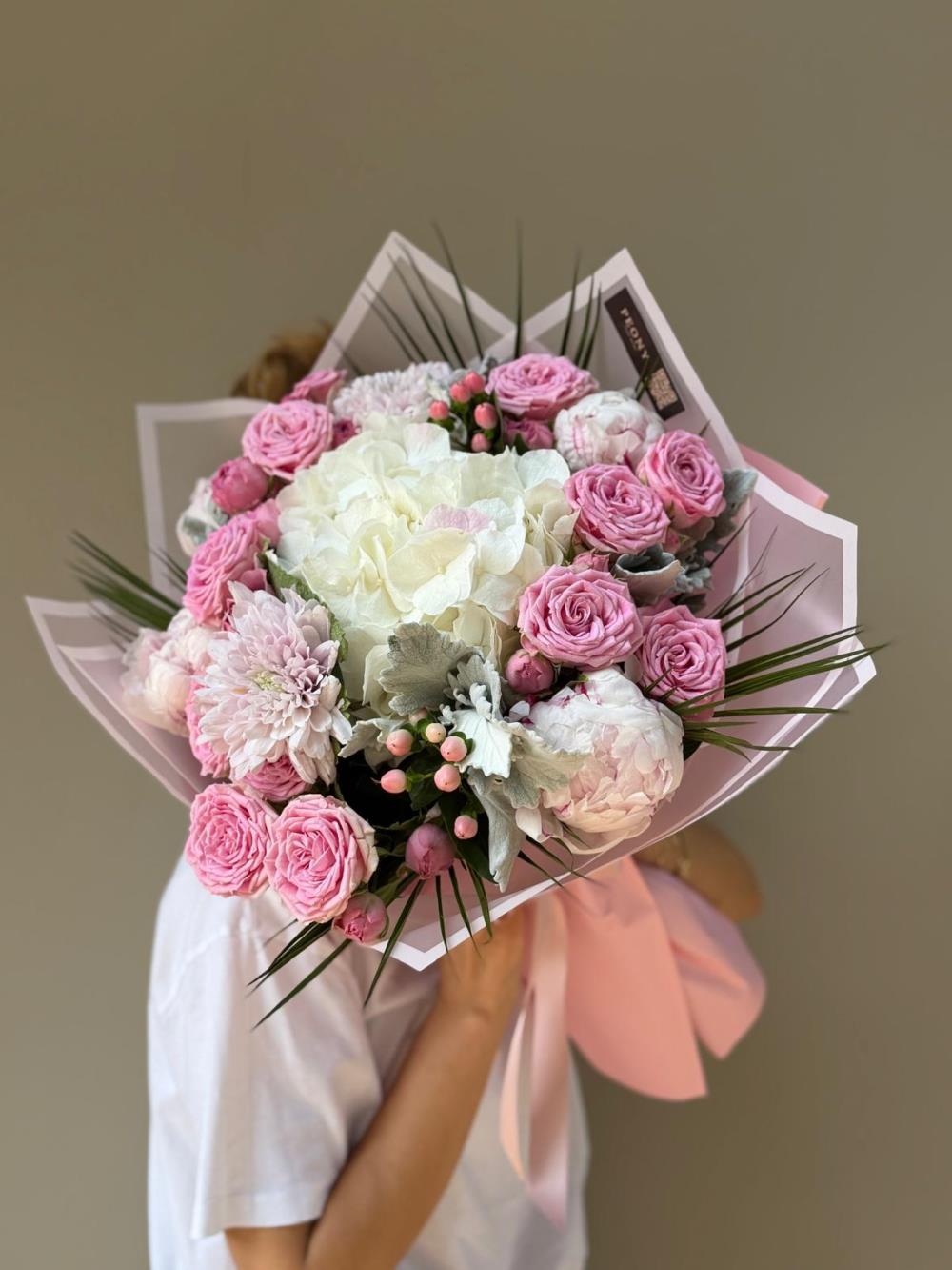 White Pink Bouquet